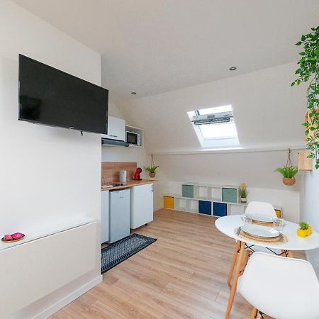Malaka Home Anzin Eksteriør bilde