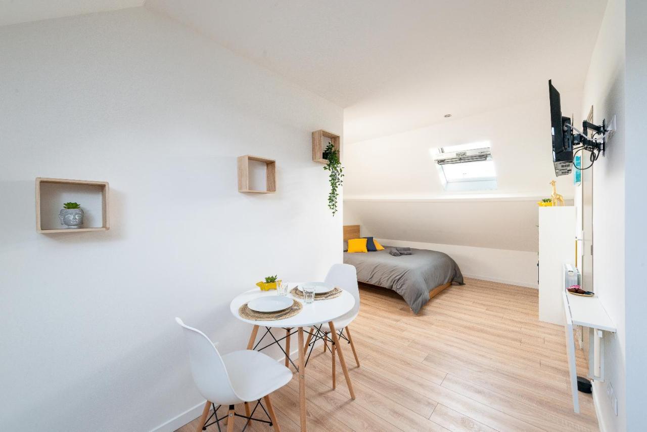 Malaka Home Anzin Eksteriør bilde