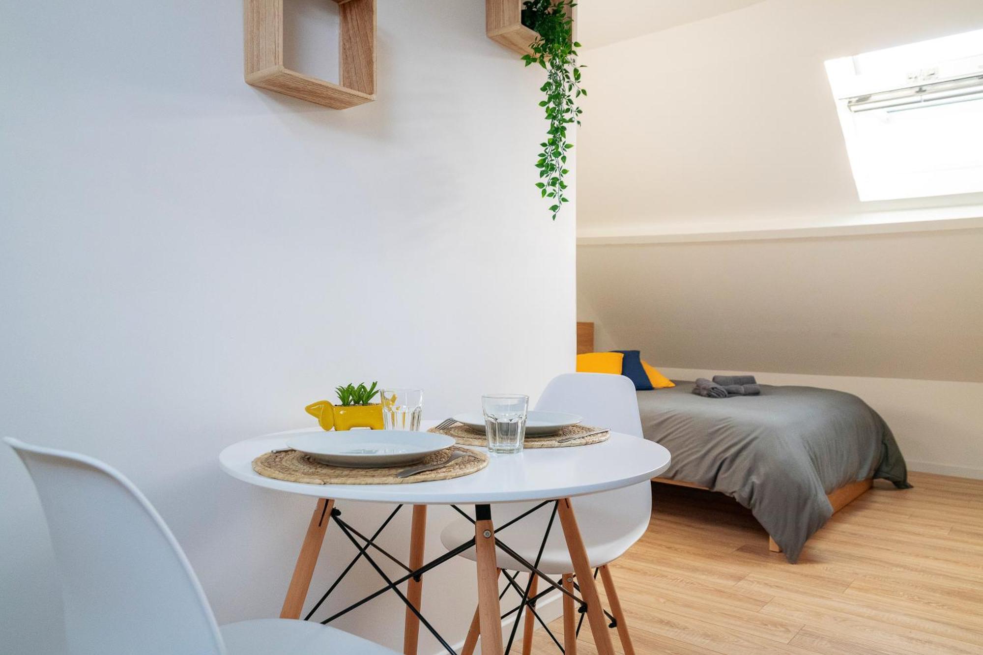 Malaka Home Anzin Eksteriør bilde